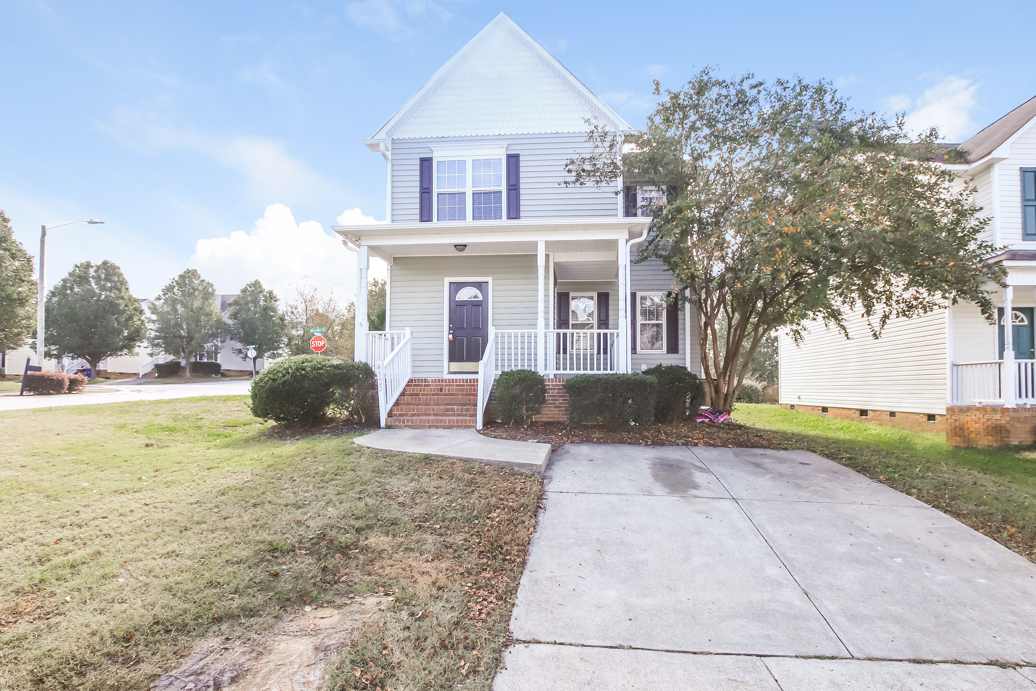 4320 Windlass Ct Raleigh, NC 27616